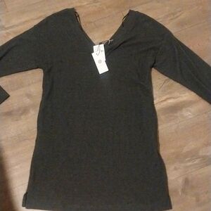 Socialite v-neck sweater dress new with tags